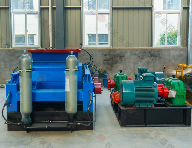 石頭制砂用什么制砂機(jī)機(jī)？液壓對(duì)輥制砂機(jī)合適嗎？