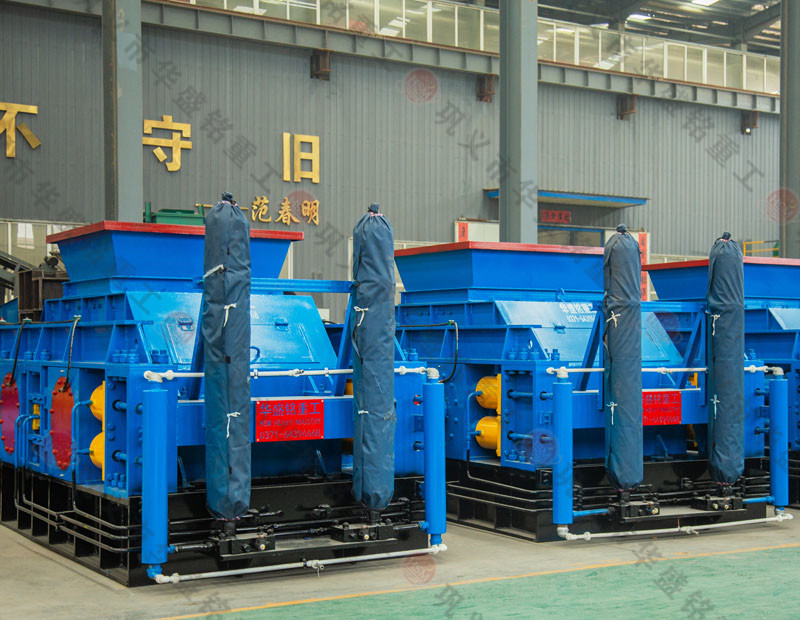 時(shí)產(chǎn)200噸沒(méi)有易損件對(duì)輥制砂機(jī)